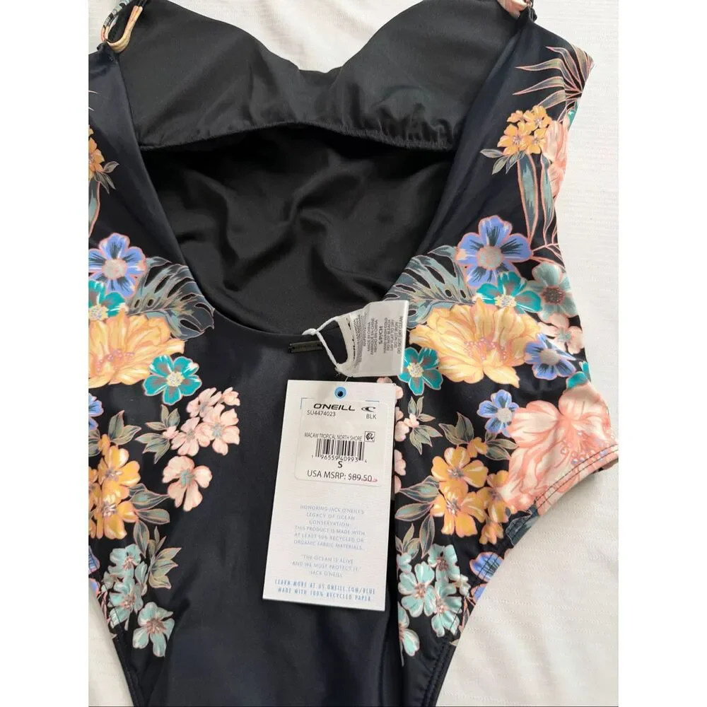NWT O’Neill Macaw Tropical North Shore Swimsuit Size Small New